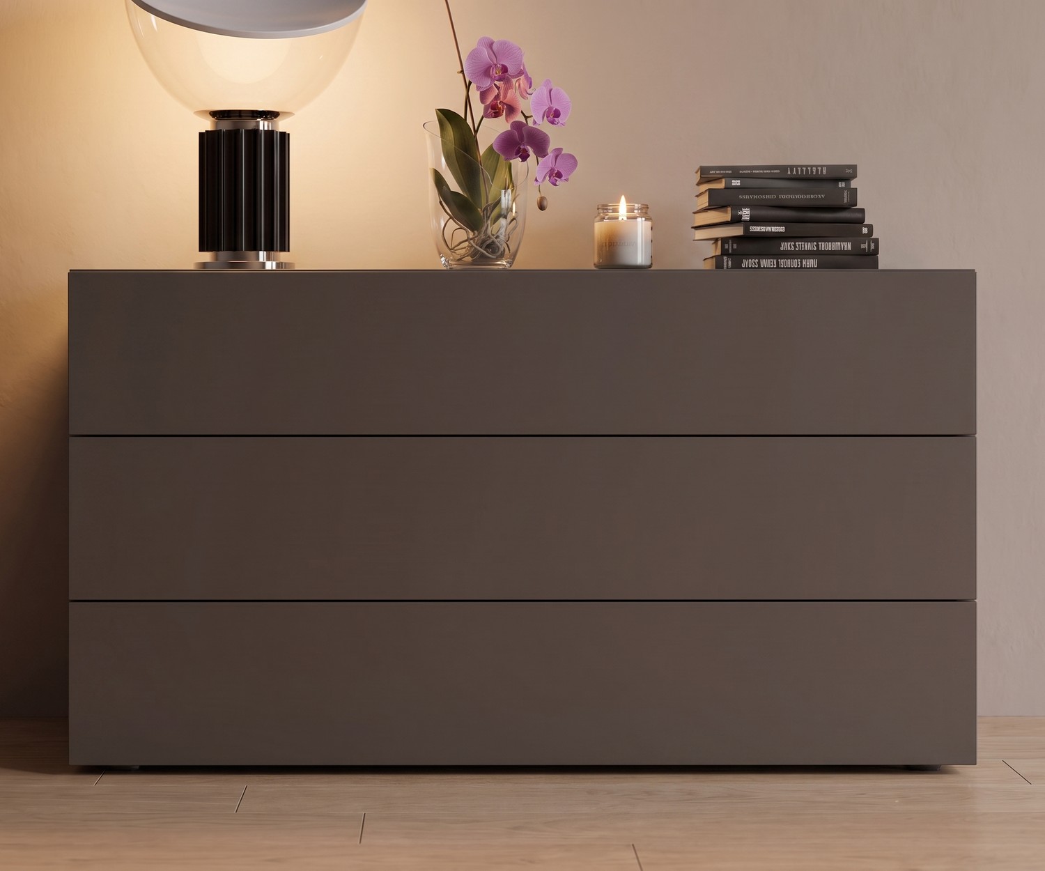 Novamobili Kommode Easy mit 3 Schubladen Kommode fürs Schlafzimmer Easy mit 3 Schubladen in Dunkelgrau matt, minimalistisches Design mit Tischleuchte und Orchidee.