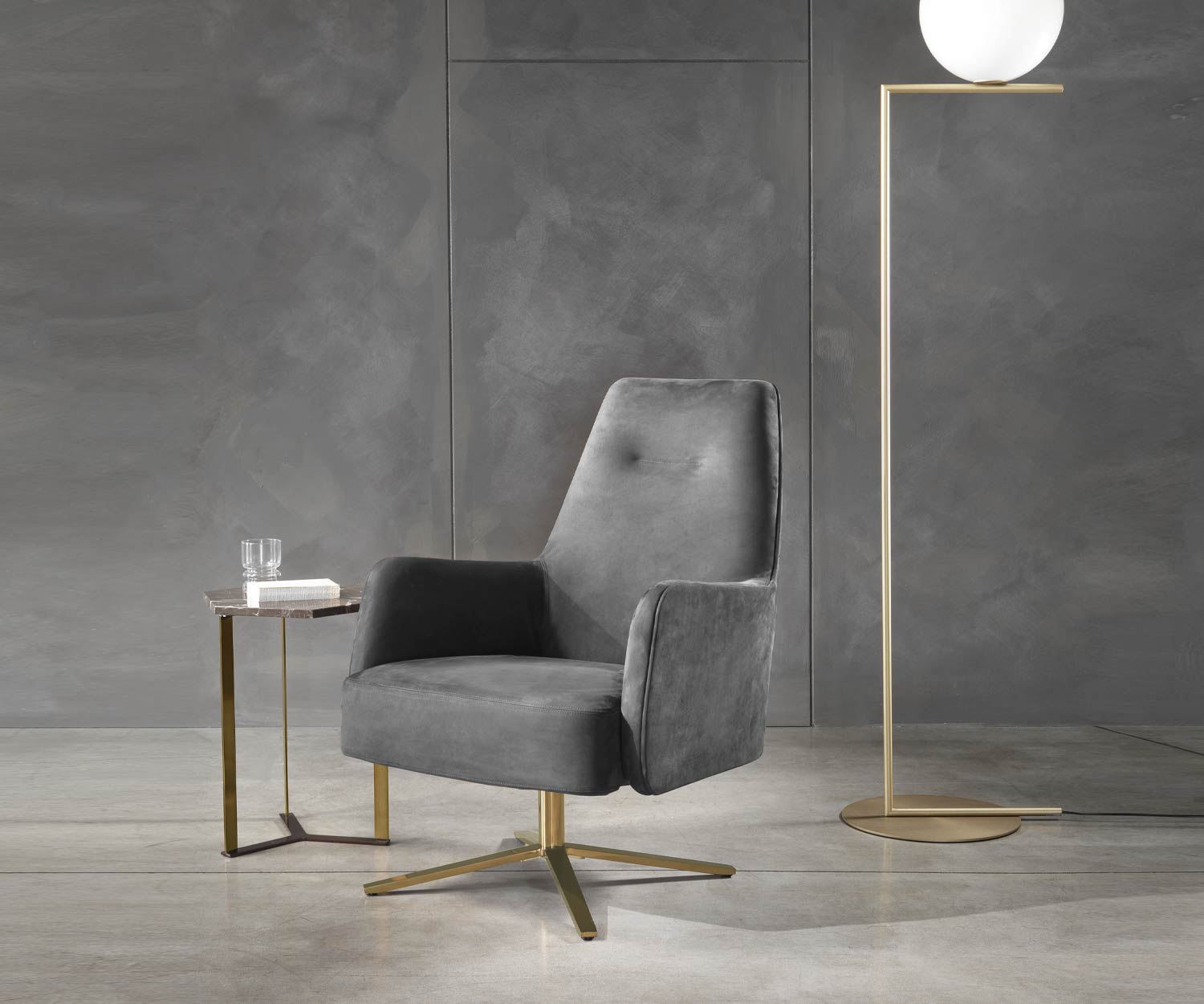 Exclusive Marelli Design armchair Clipper in beige with cross swivel base