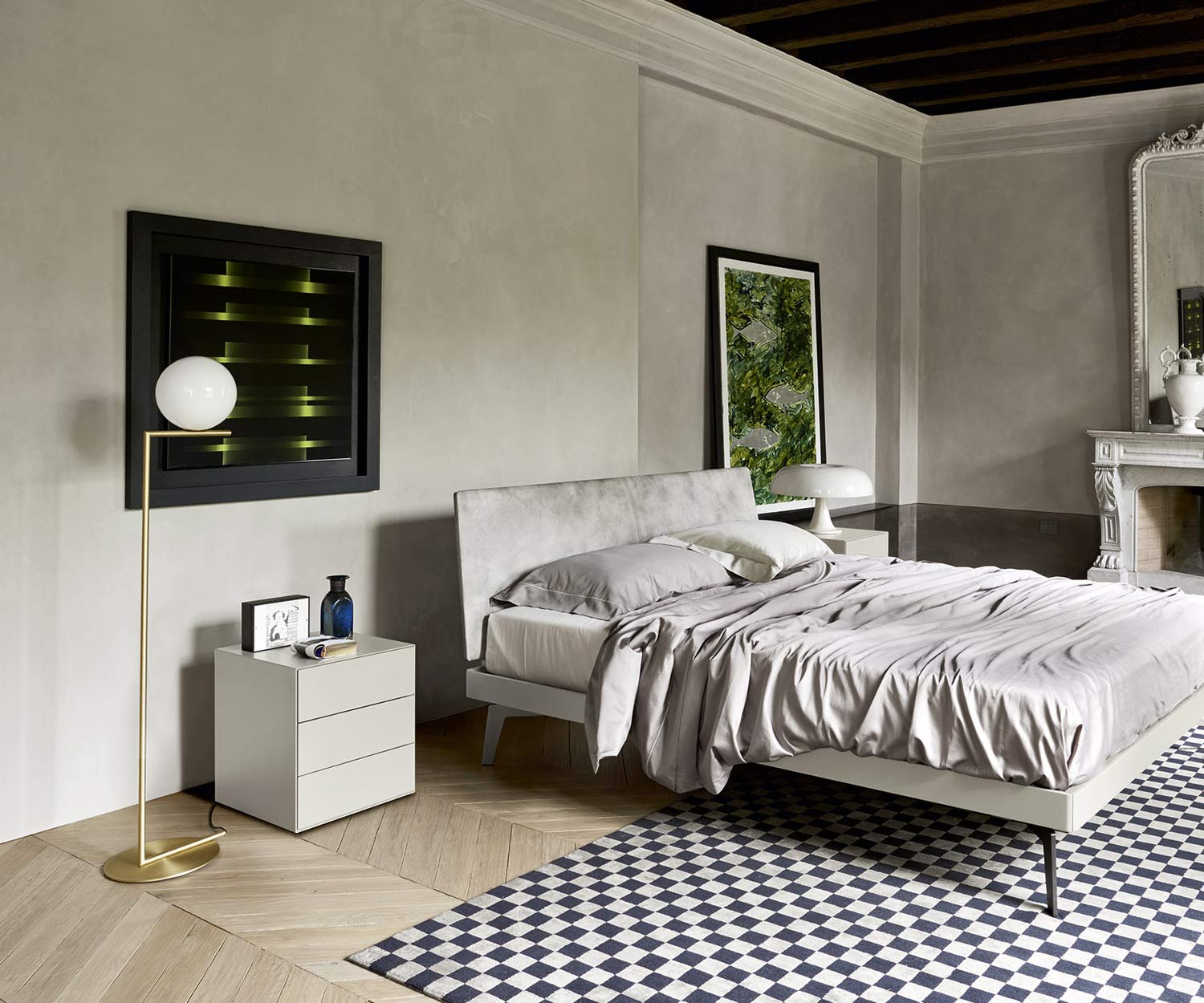 Minimalistischer Livitalia Design Nachttisch Ecletto mit drei Schubladen in Weiß