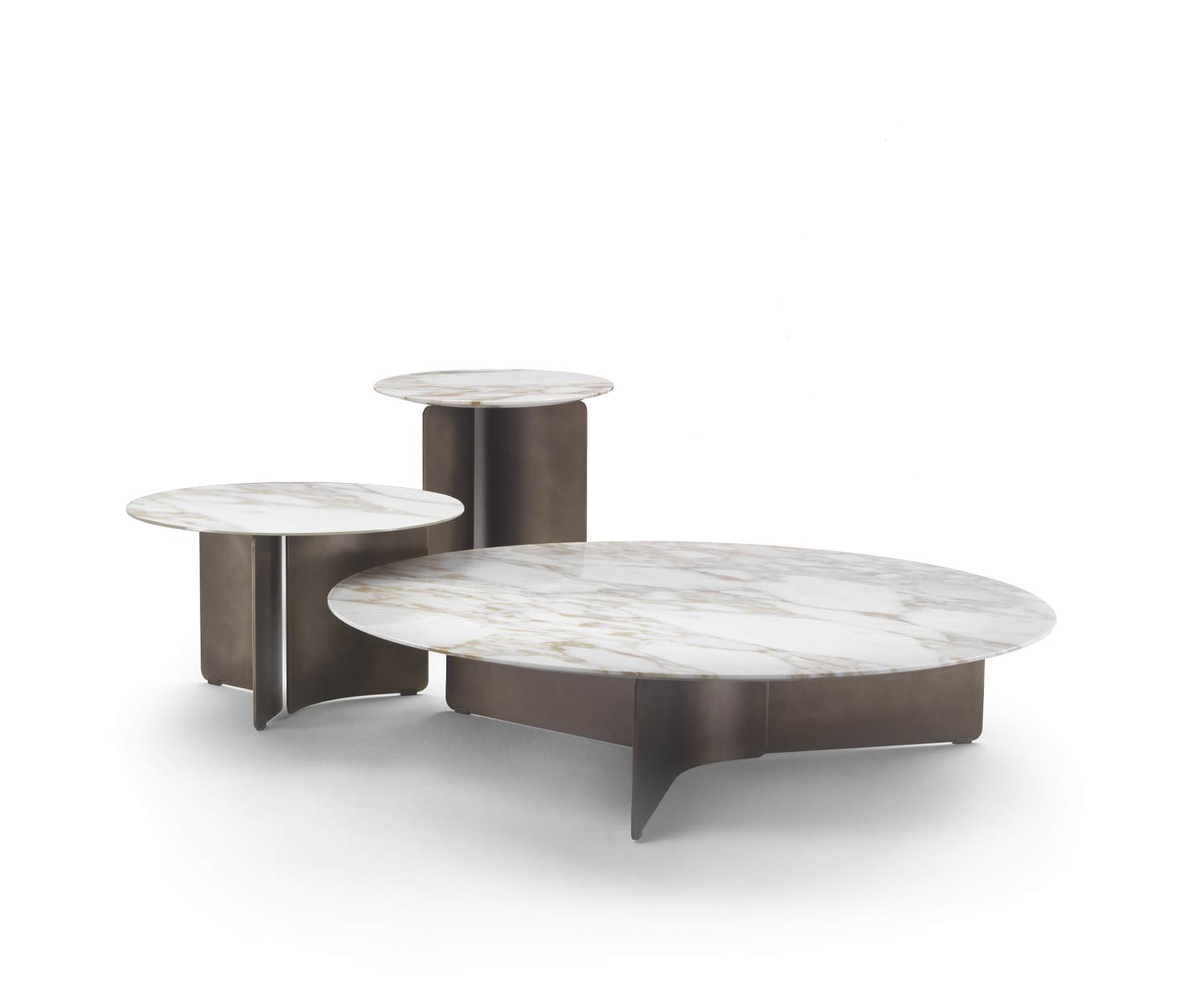 Three Wave coffee tables from Marelli with variable diameters