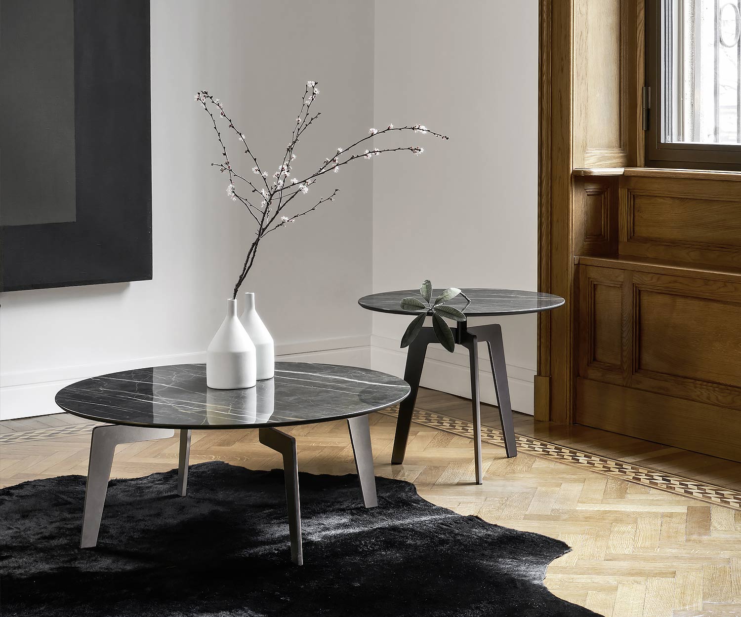 Lotus Beistelltisch Ceramik Marmor Tischplatte Lotus Beistelltisch Ceramik Marmor Tischplatte