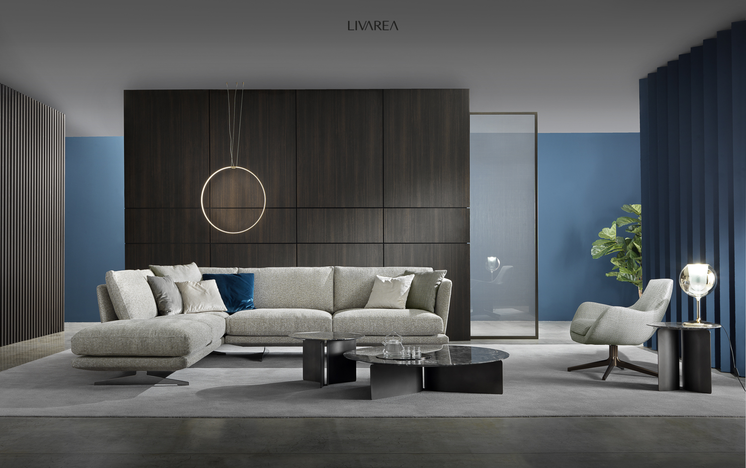 Grosses Design Wohnzimmer mit Sofa L Form couchtisch und sessel
