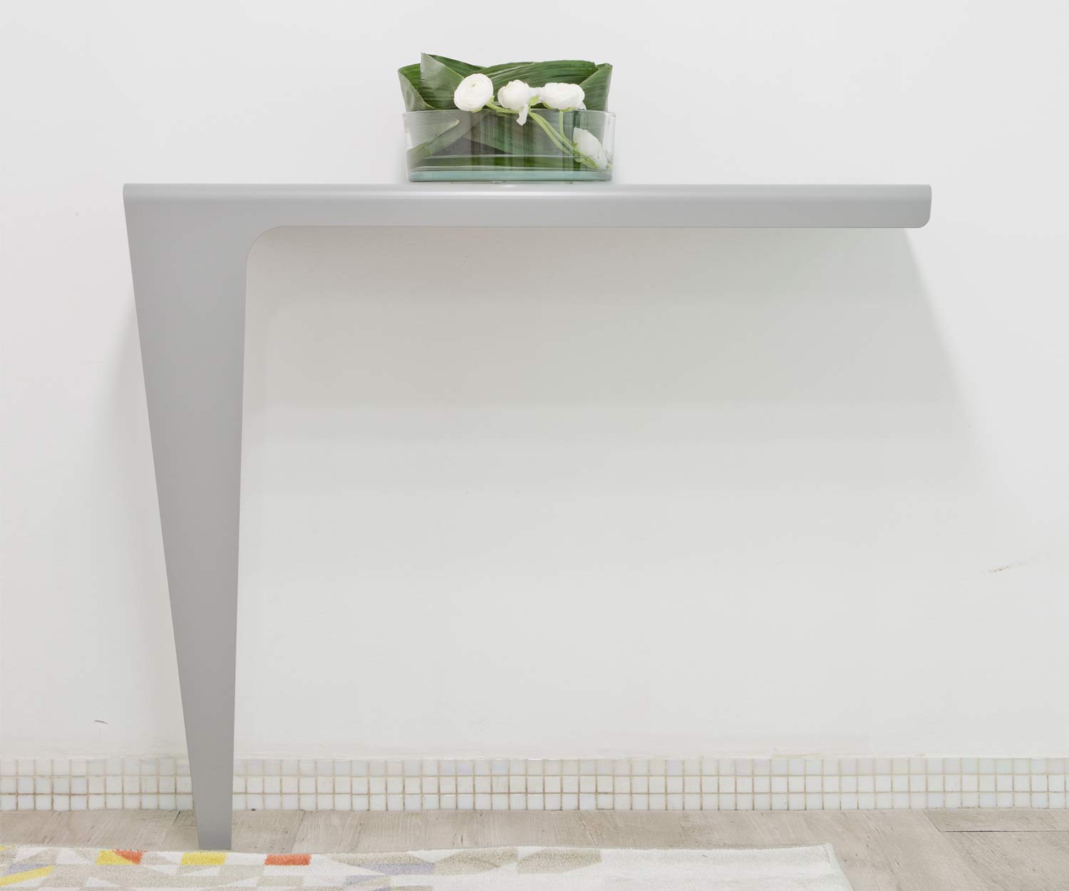 MEME Designhe Lama console in white MEME Designhe Lama console in white