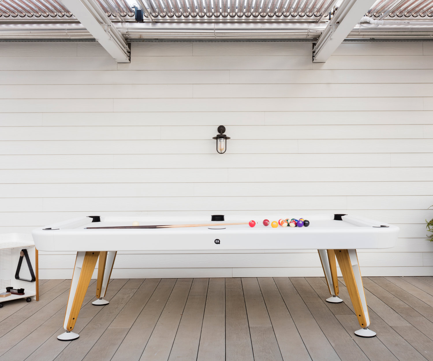 Exquisite indoor pool table Diagonal by RS Barcelona Design from Spain in white