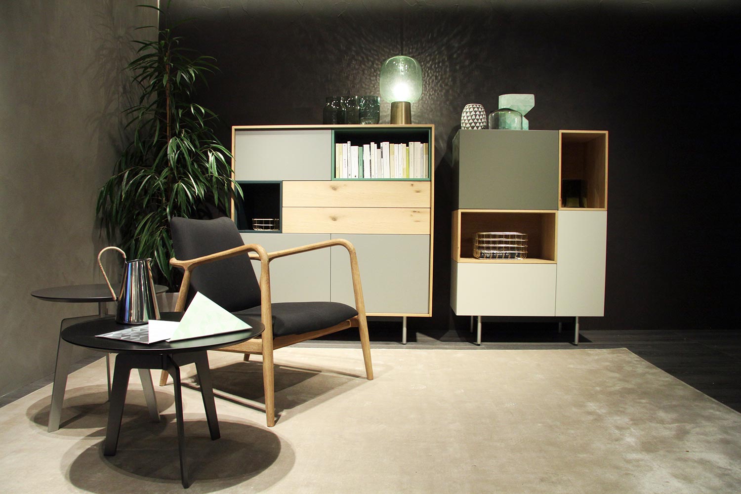 Design Highboard Holz grau