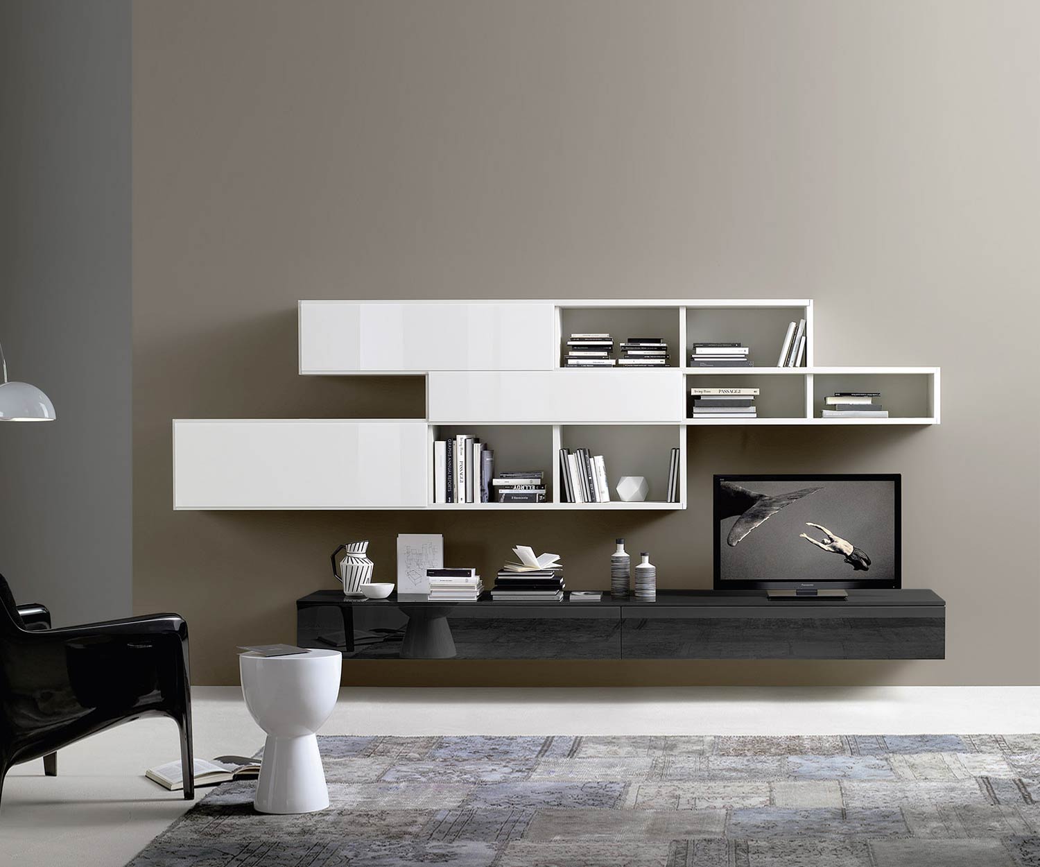 TV cabinet base W300 H35 High gloss black TV cabinet base W300 H35 high gloss black