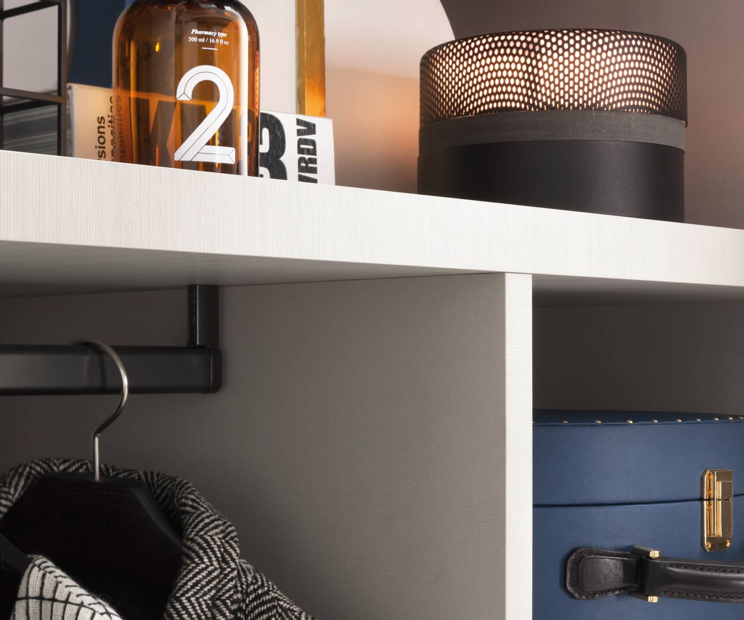 Novamobili Kleiderschrank Zubehör Armadi Einlegeboden H 3,8 Novamobili Kleiderschrank Zubehör Armadi Einlegeboden H 3,8