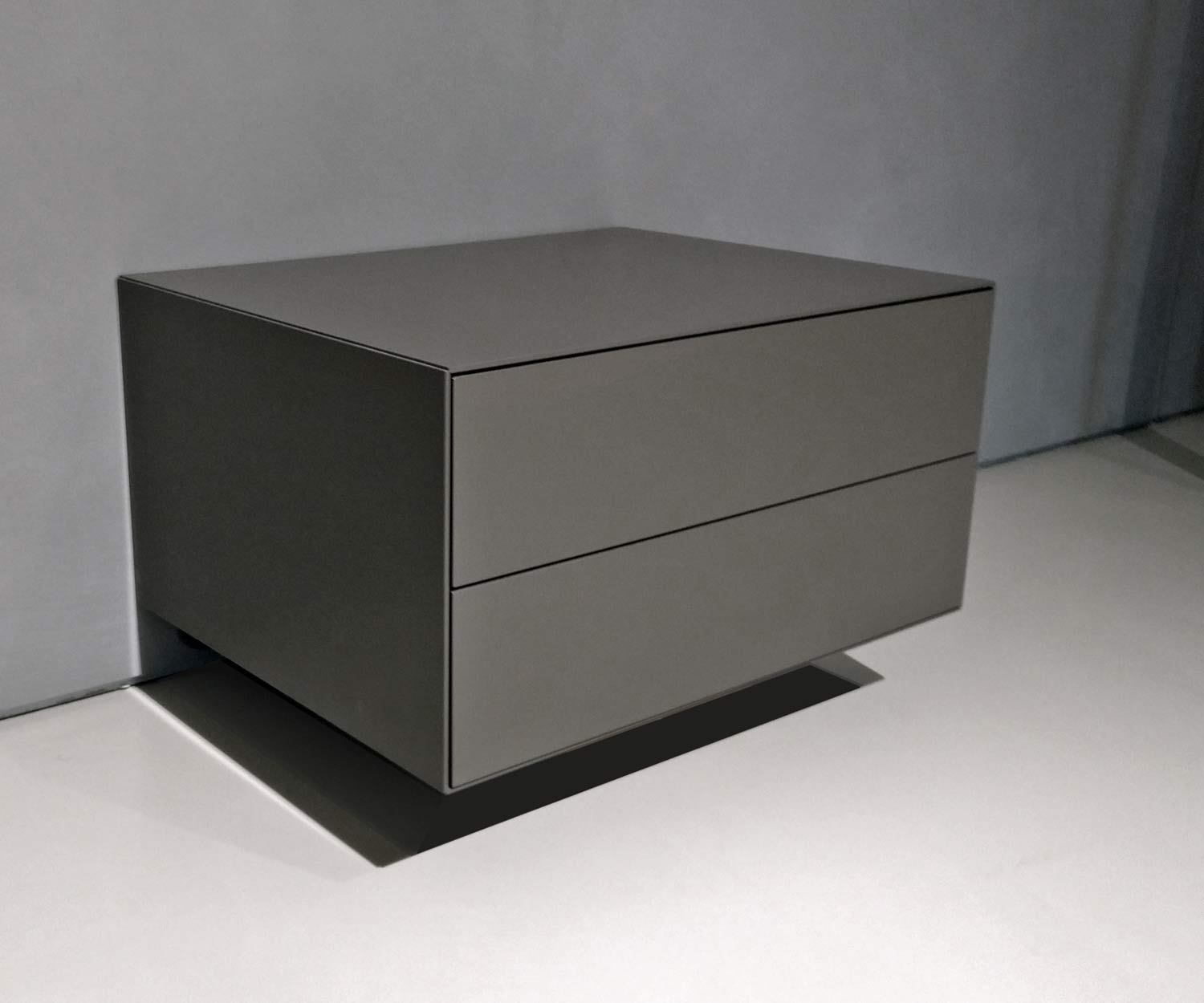 Exclusive Livitalia Ecletto design bedside cabinet with 2 drawers in white Exclusive Livitalia Ecletto design bedside cabinet with 2 drawers in white
