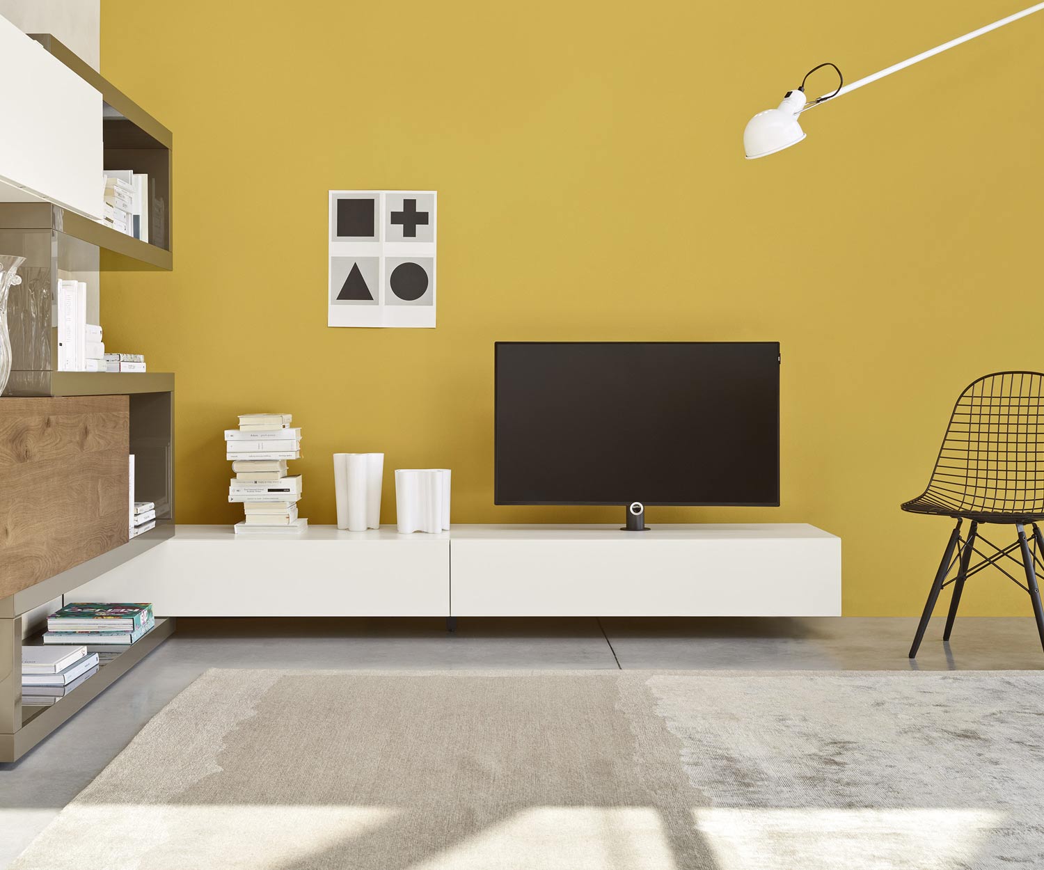 Exklusiver hängendes Livitalia Design Design Lowboard Konfigurator mit TV Säulen Halterung