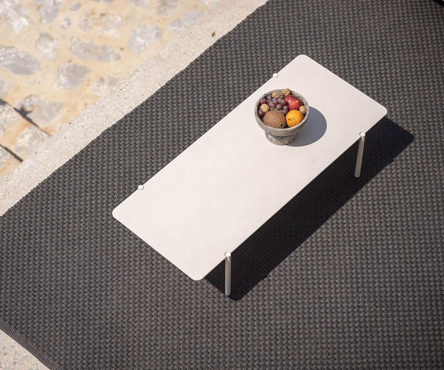 Todus Dongo Outdoor Couchtisch