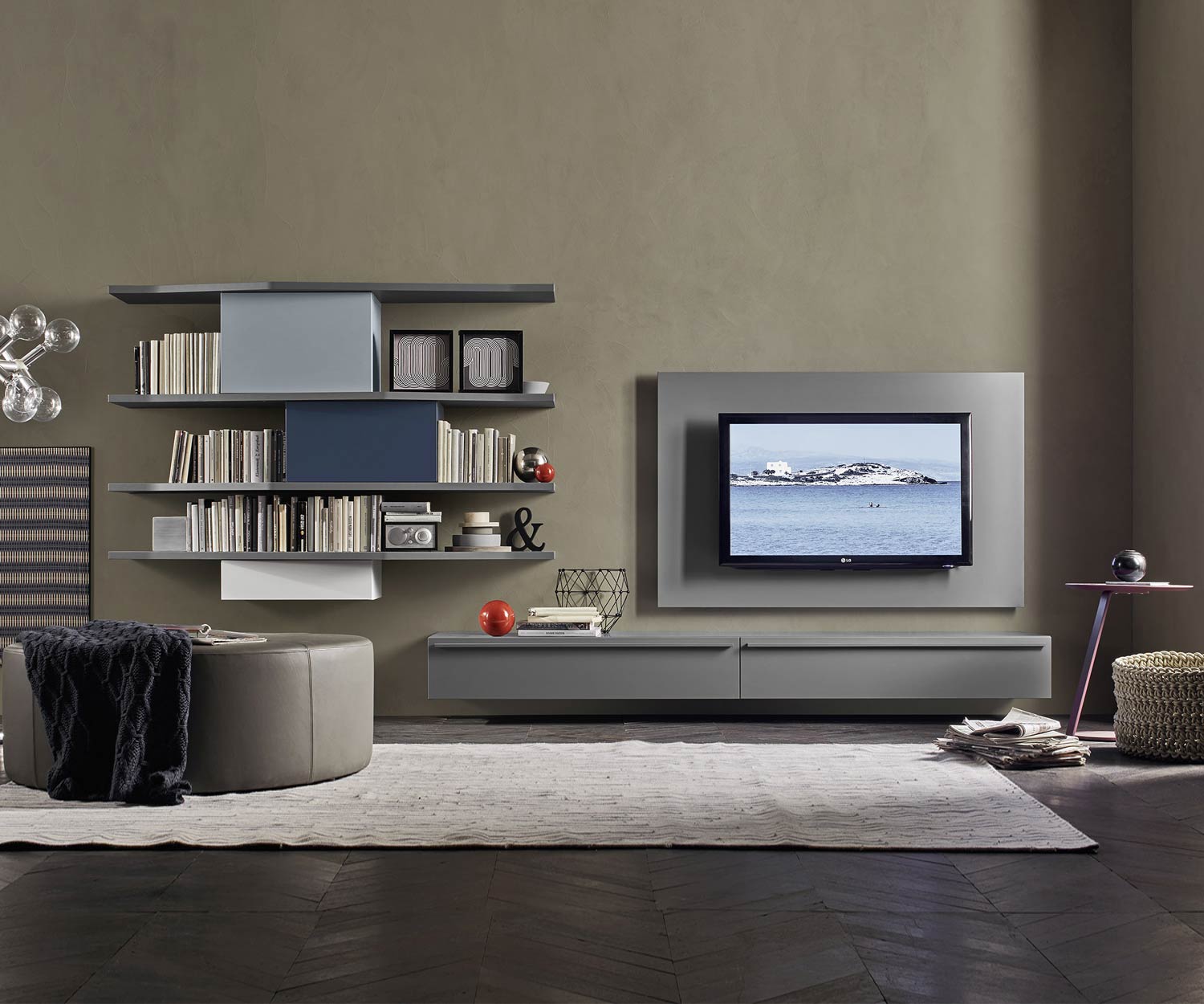 Exklusive Livitalia Design Wohnwand C61 mit TV Wand Paneel