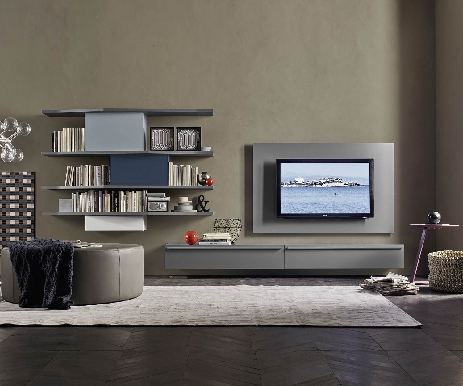 Exclusive Livitalia Design wall unit C61 with TV wall panel