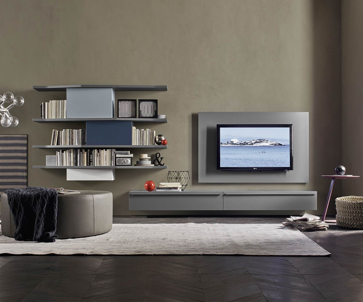 Exklusive Livitalia Design Wohnwand C61 mit TV Wand Paneel Exklusive Livitalia Design Wohnwand C61 mit TV Wand Paneel