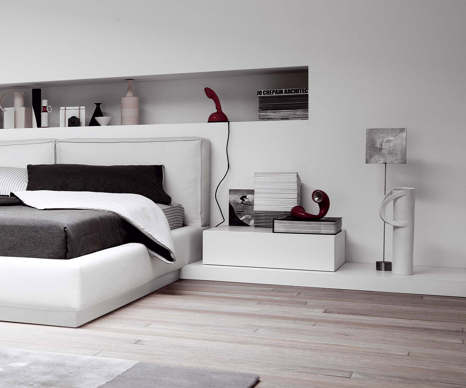 Novamobili Bedside cabinet Easy 1 drawer white on plinth Novamobili Bedside cabinet Easy 1 drawer white on plinth