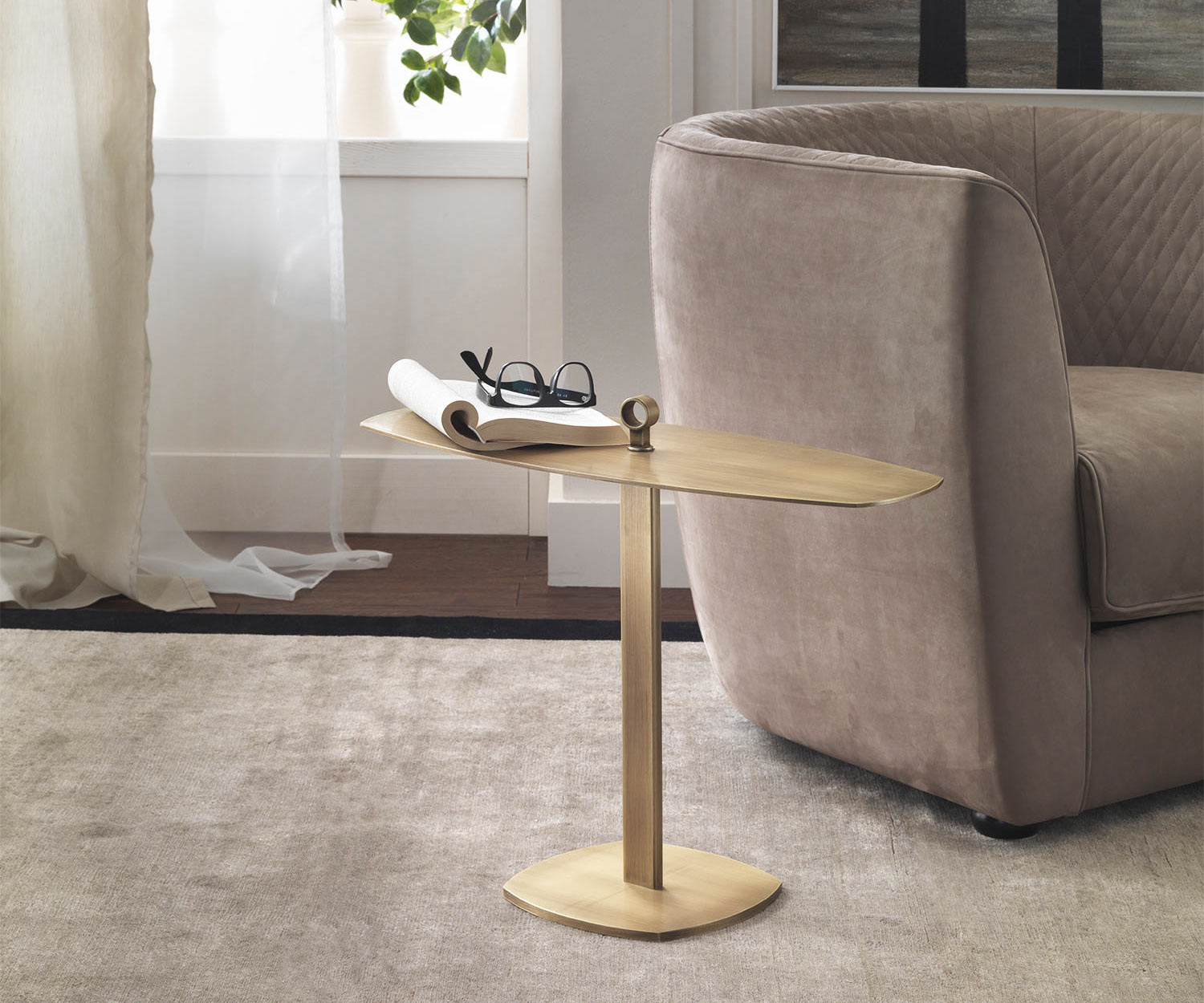 Moderner Design Sofa Beistelltisch Marelli Leaf