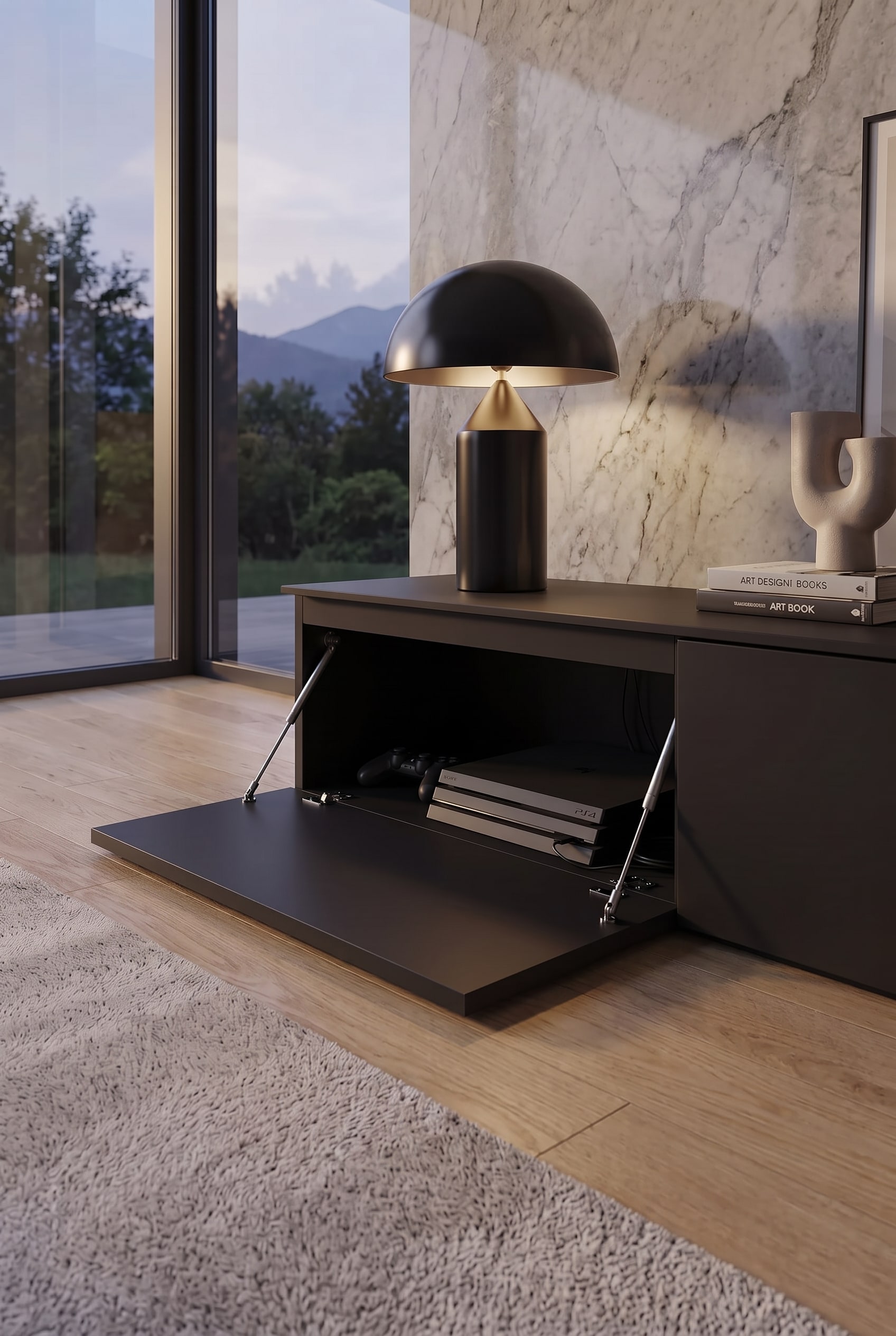 Sportello aperto di un lowboard grigio scuro, che mostra una PlayStation 4 all'interno davanti a una parete di marmo.