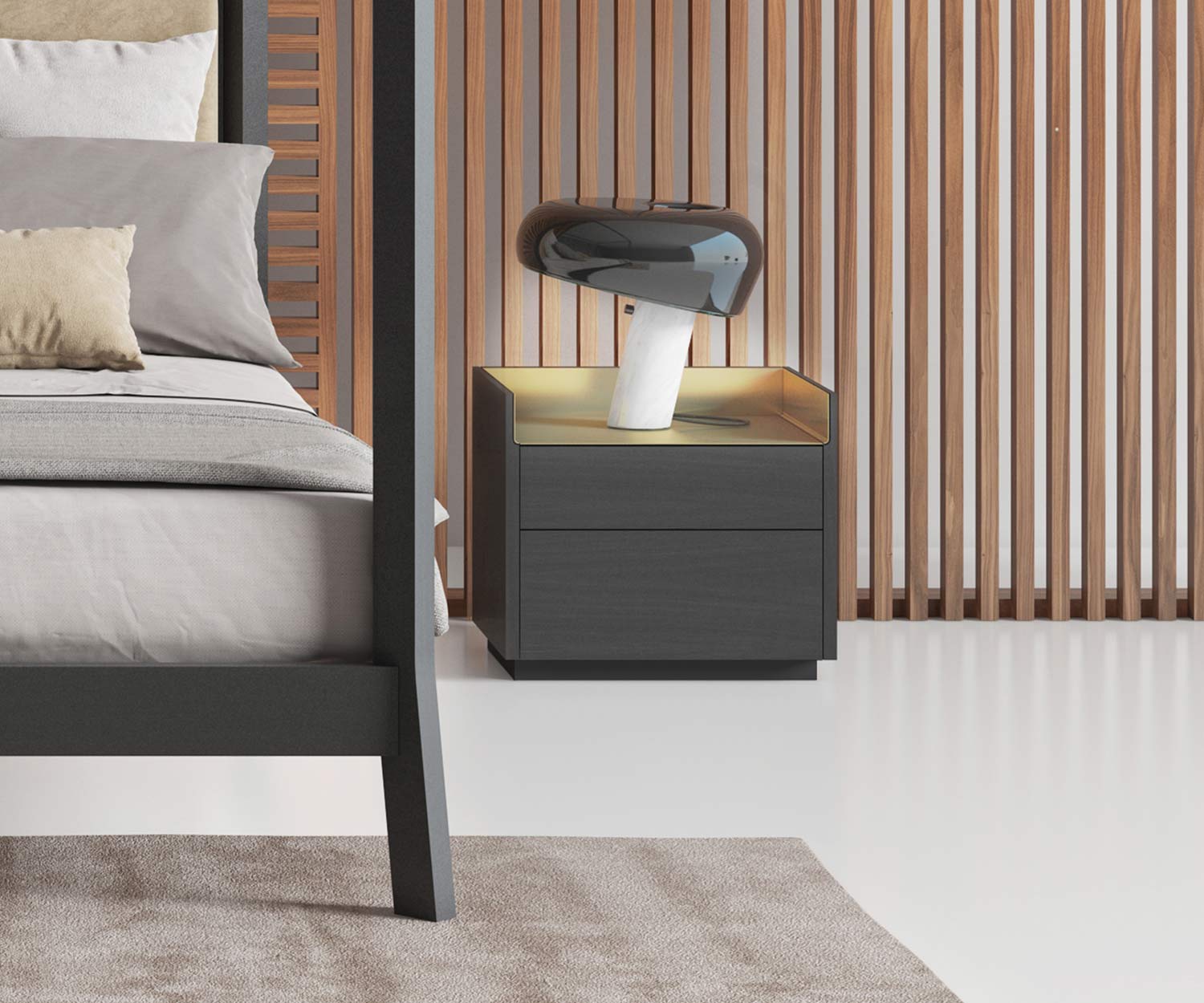 Exklusiver Design Nachttisch mit Nachttischlampe neben Bett im Schlafzimmer furniert