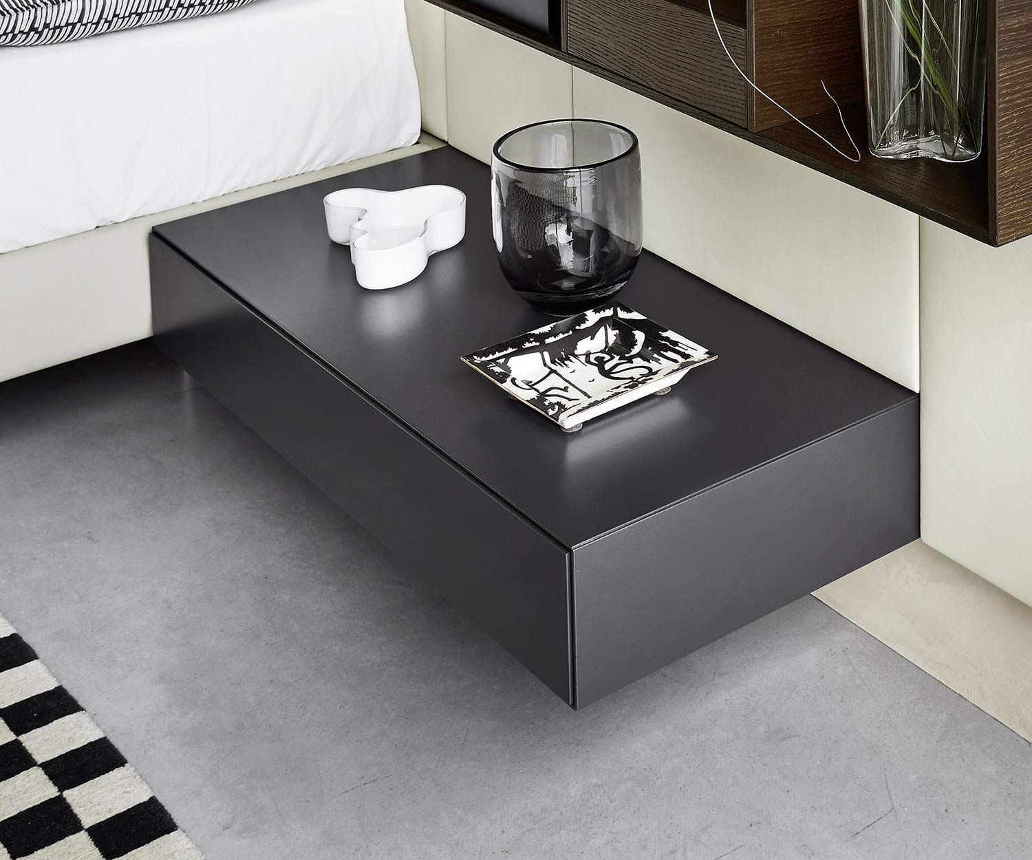 Exklusiver Livitalia Design Nachttisch hängend 1 Schublade Exklusiver Livitalia Design Nachttisch hängend 1 Schublade