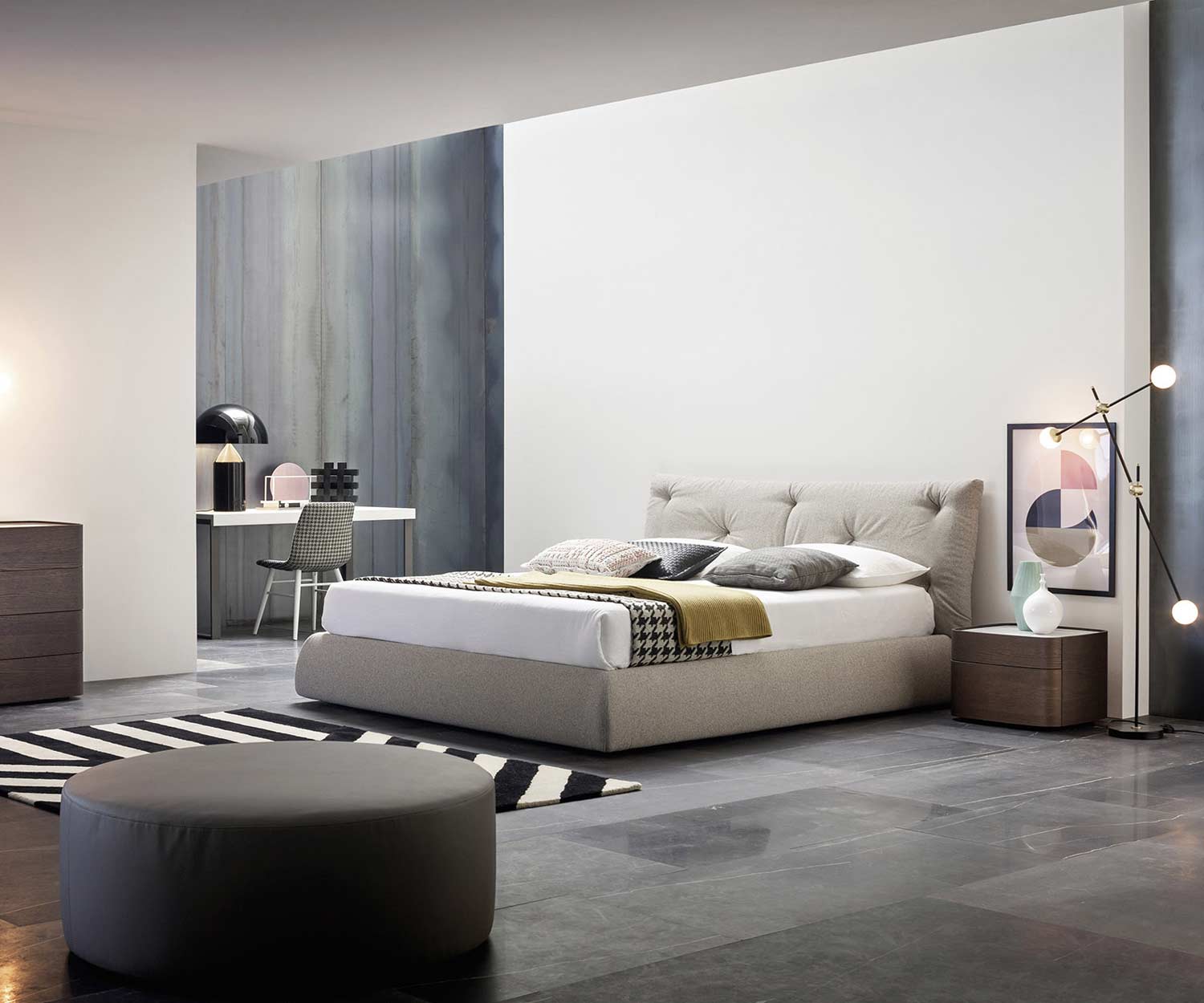 Novamobili Modo upholstered bed in a room with an emotional atmosphere