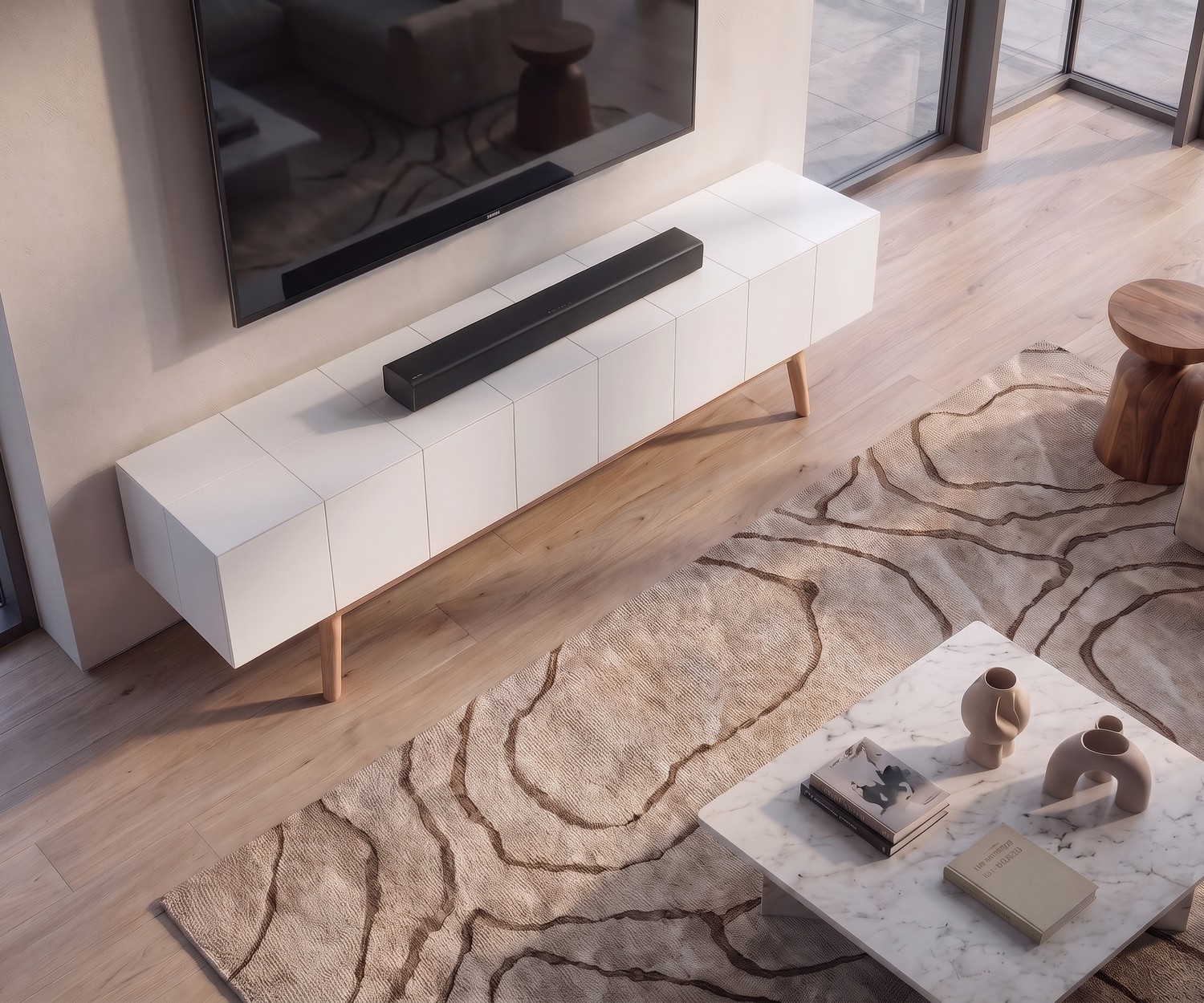 Weißes TV Lowboard MOS-I-KO 005 B mit Holzbeinen TV Lowboard al2 MOS-I-KO 005 B für das Wohnzimmer in Weiß mit Holzbeinen im modernen Retro-Stil.