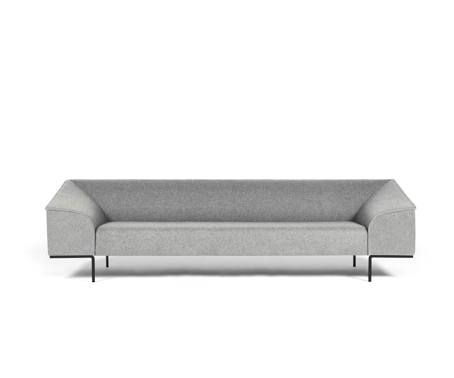 Prostoria Seam sofa in light grey as a 3-seater Prostoria Seam sofa in light grey as a 3-seater