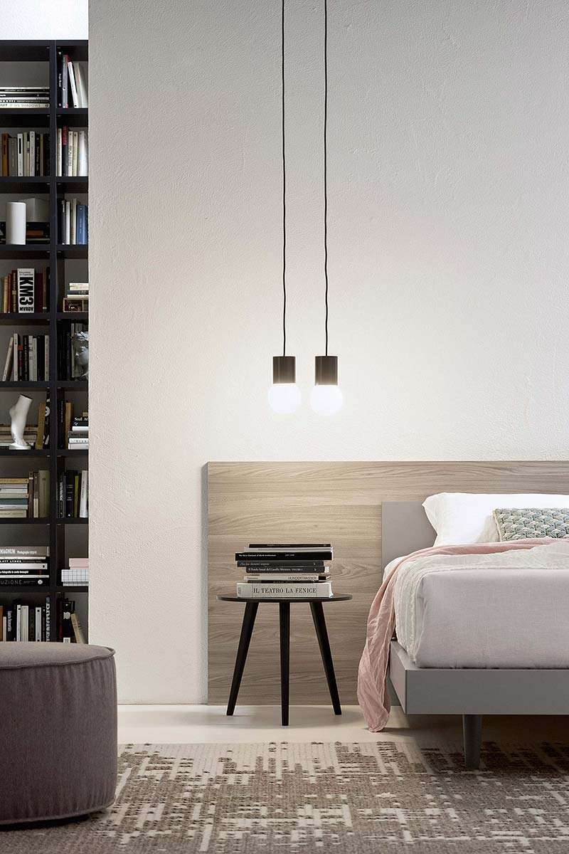Design side table 3 legs Design side table 3 legs