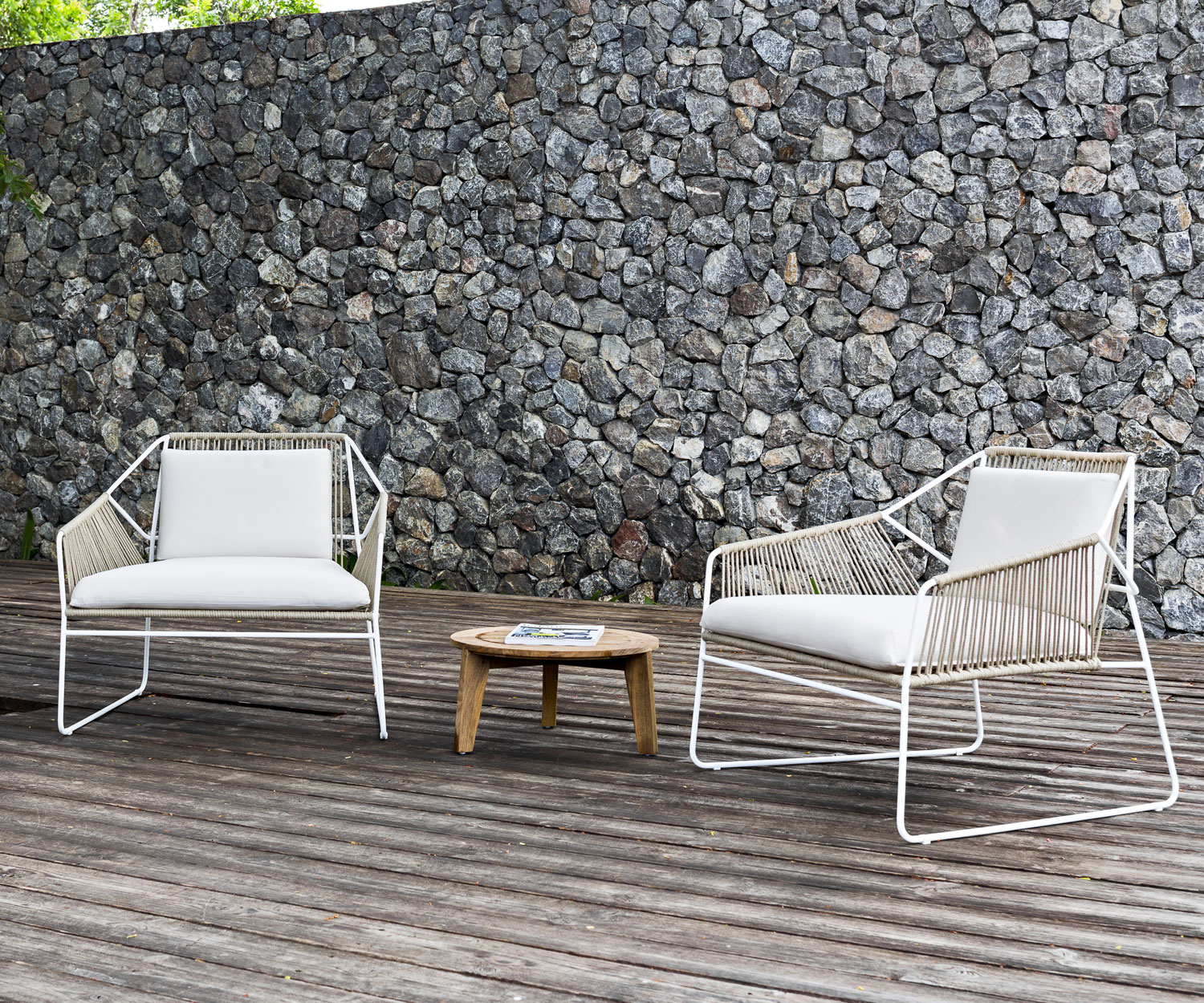 Oasiq Attol Teak Beistelltisch Ø 50cm x H 26 cm Oasiq Attol Teak Beistelltisch Ø 50cm x H 26 cm