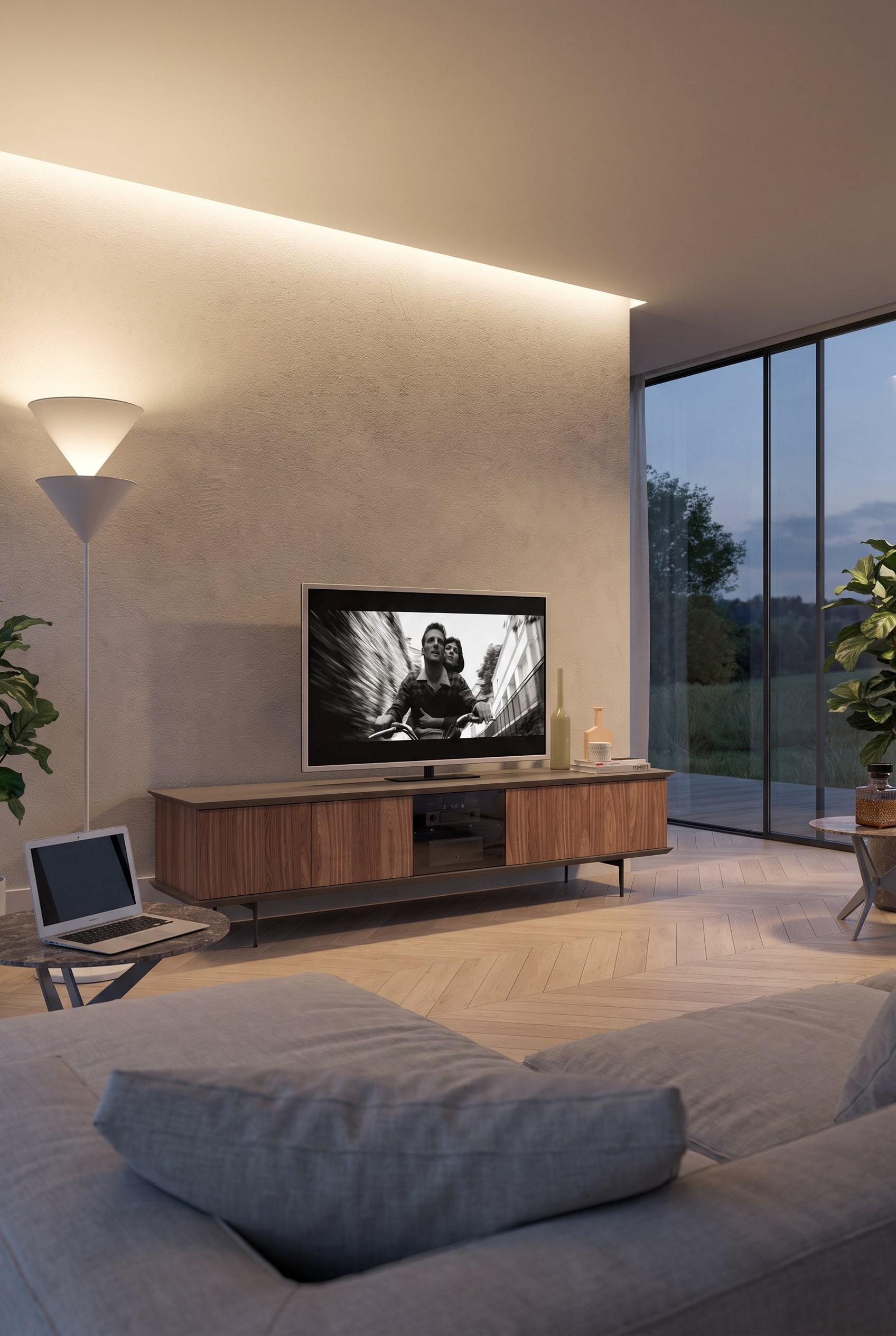 Mobile TV basso Ozzio Brera in legno minimalista con venatura liscia e continua e frontali senza maniglie in un soggiorno moderno