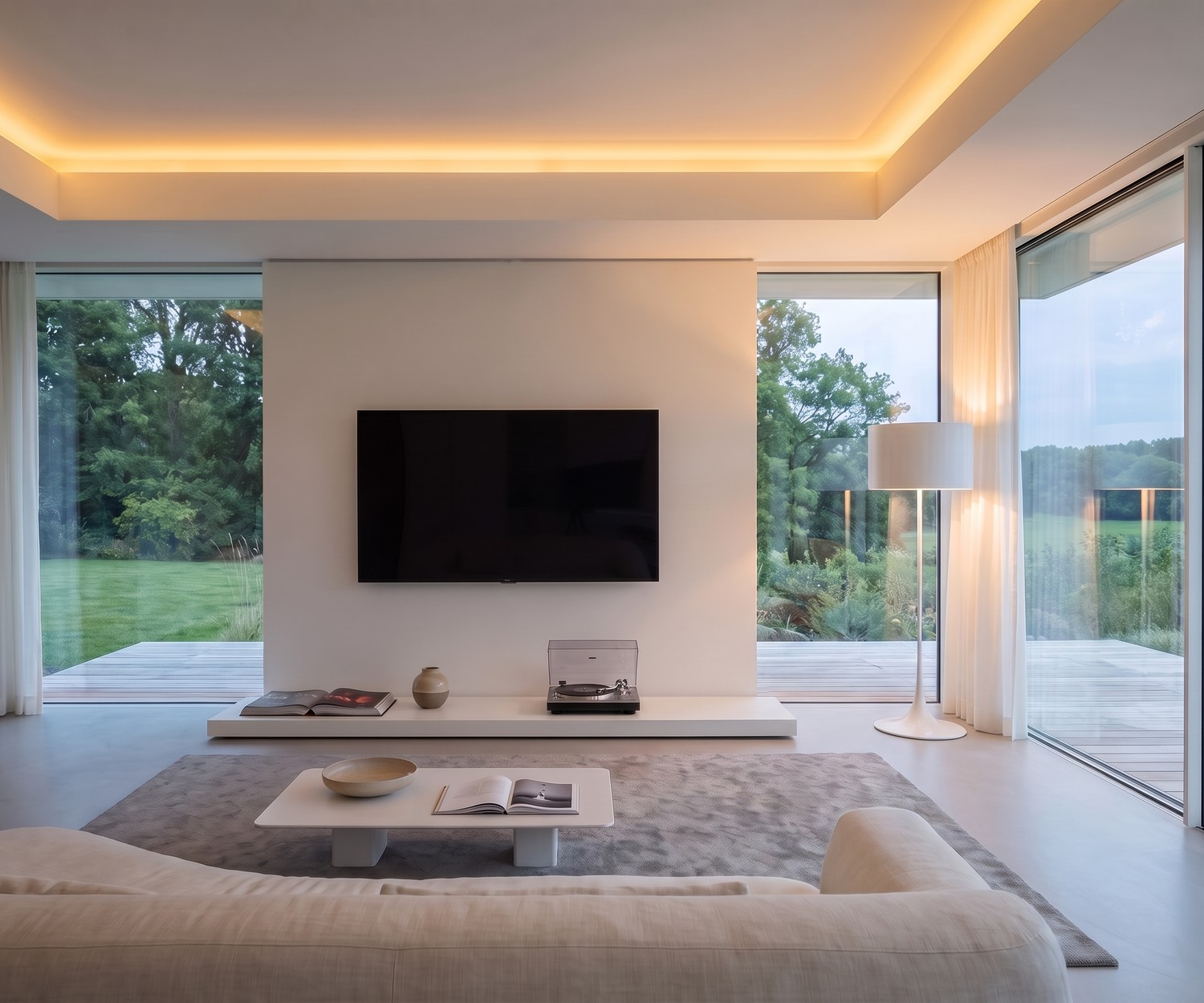 Livitalia Easy TV plinth bench in matte white for minimalist living rooms, low modern design platform.