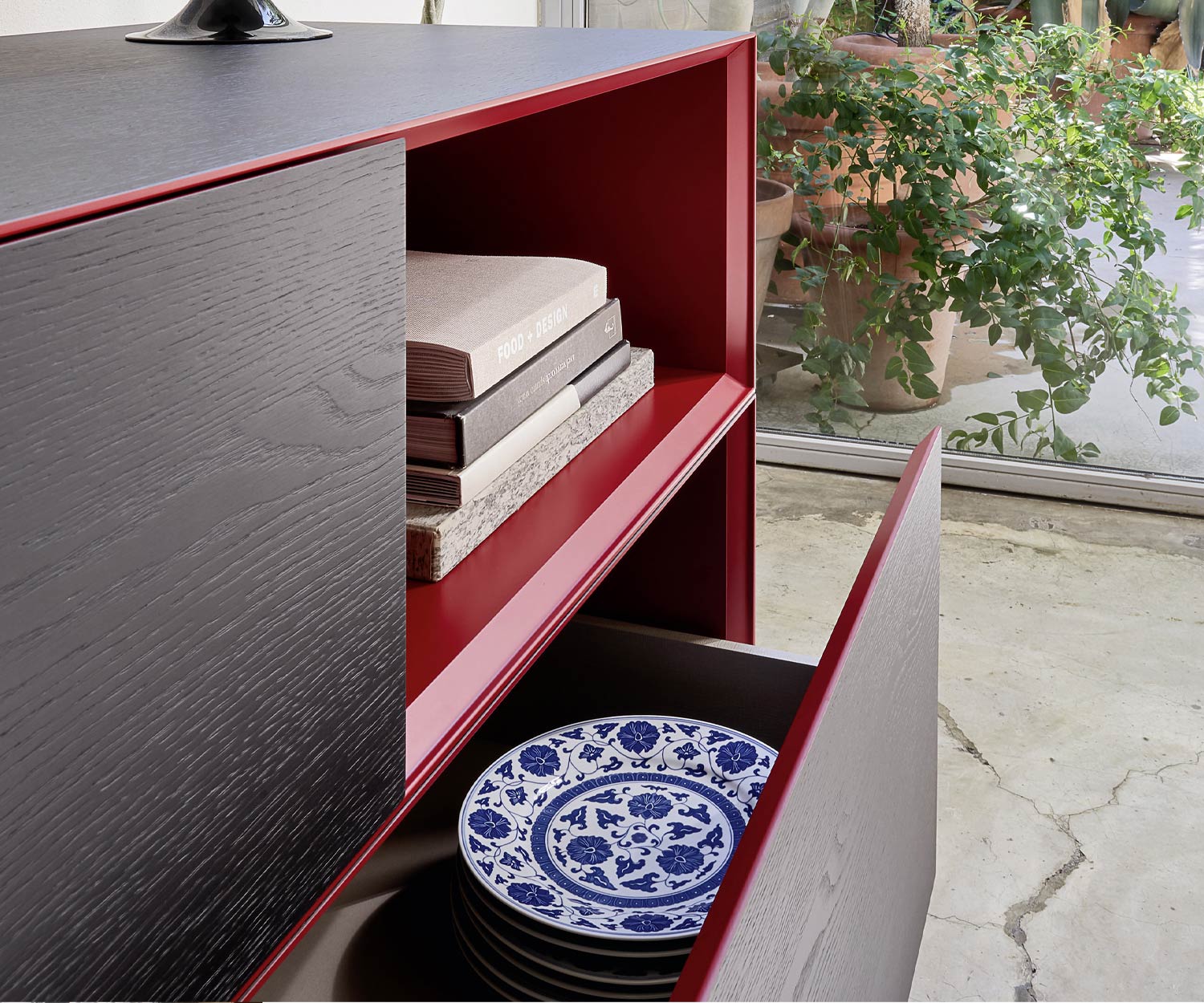 Detail drawer + open compartment modern Minimal 11 sideboard from Livitalia Detail drawer + open compartment modern Minimal 11 sideboard from Livitalia