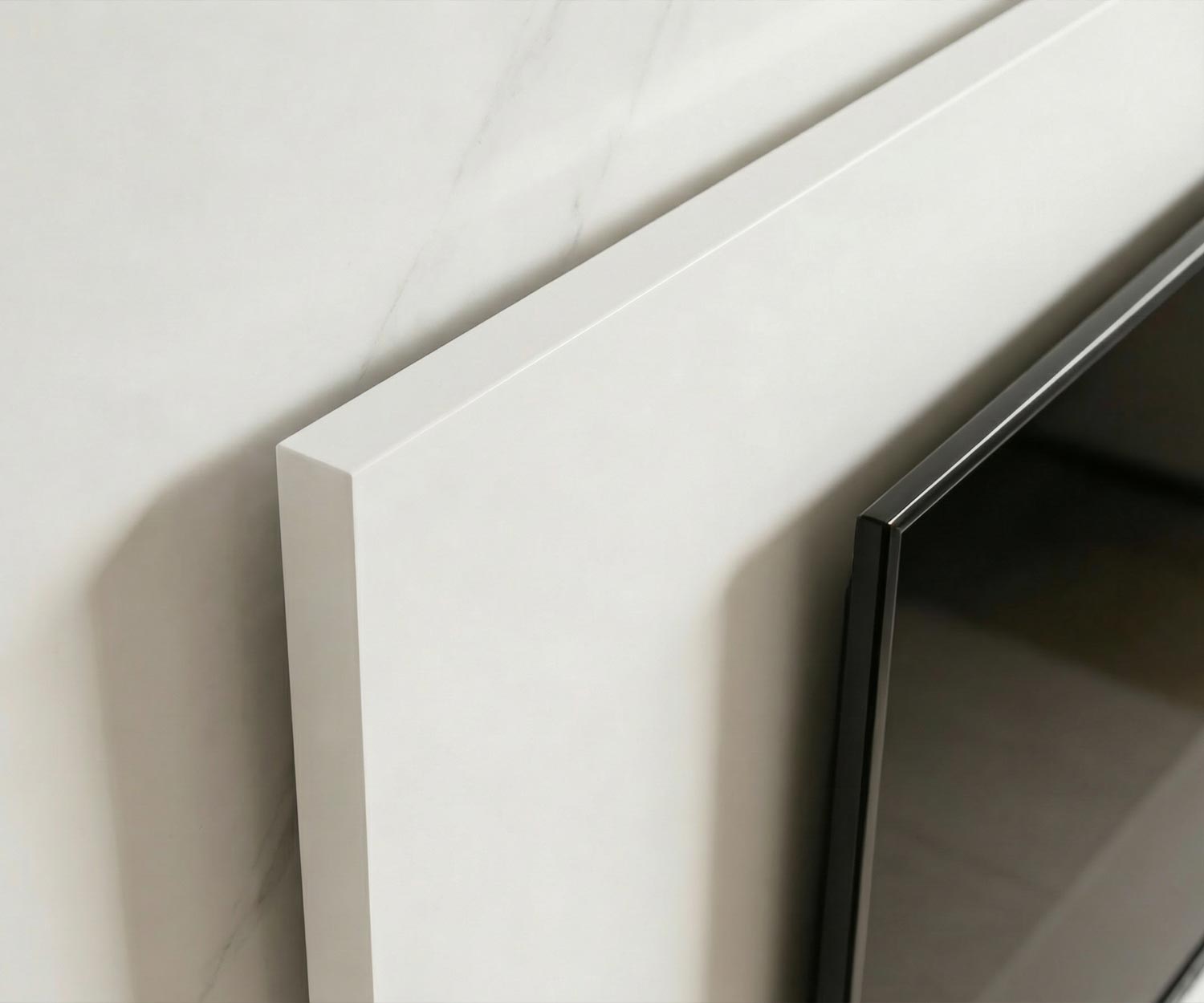 Livitalia TV wall panel