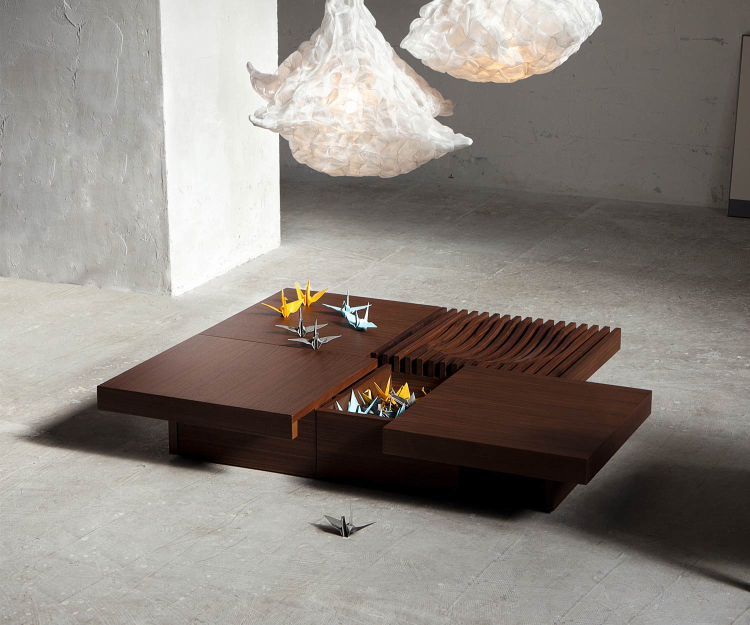 Exklusiver Conde House Barringer Design Couchtisch mit offenem verstecktem Fach Exklusiver Conde House Barringer Design Couchtisch mit offenem verstecktem Fach