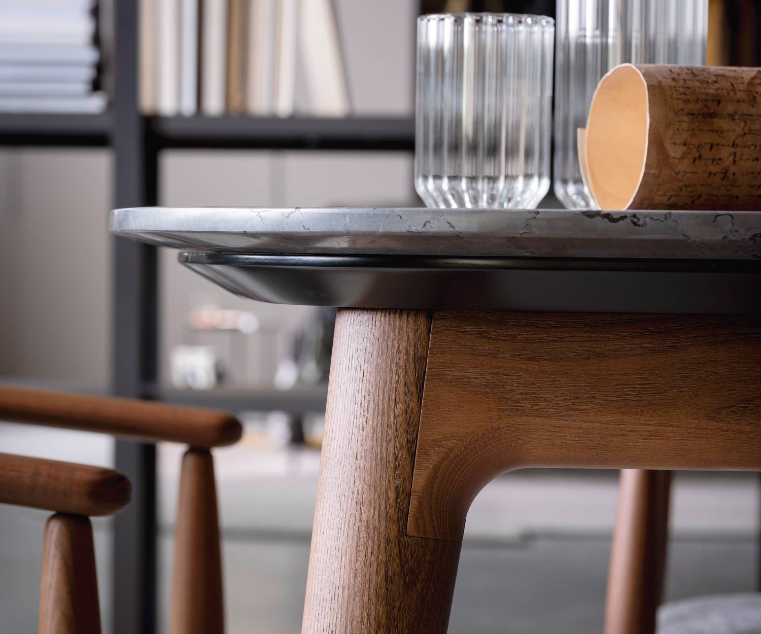 Detail table top table legs walnut marble from Novamobilis Hanami Detail table top table legs walnut marble from Novamobilis Hanami