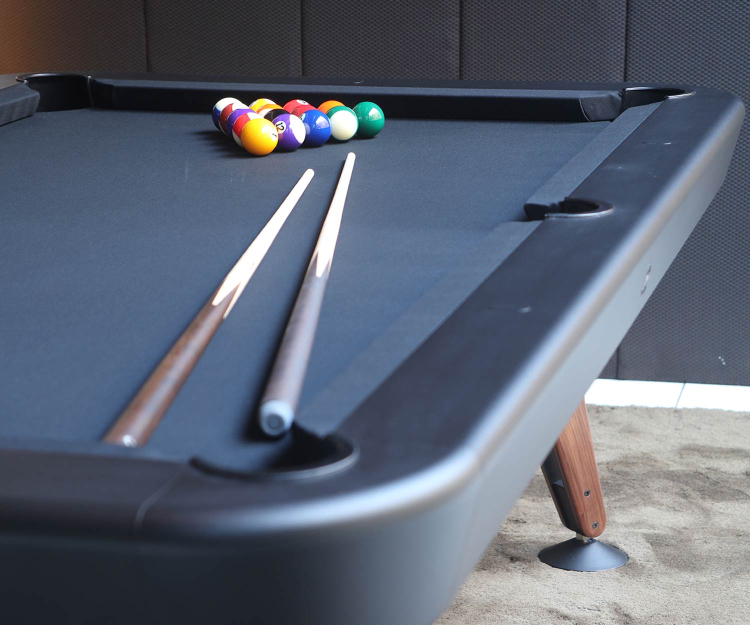 RS Barcelona Billiard table diagonal with equipment