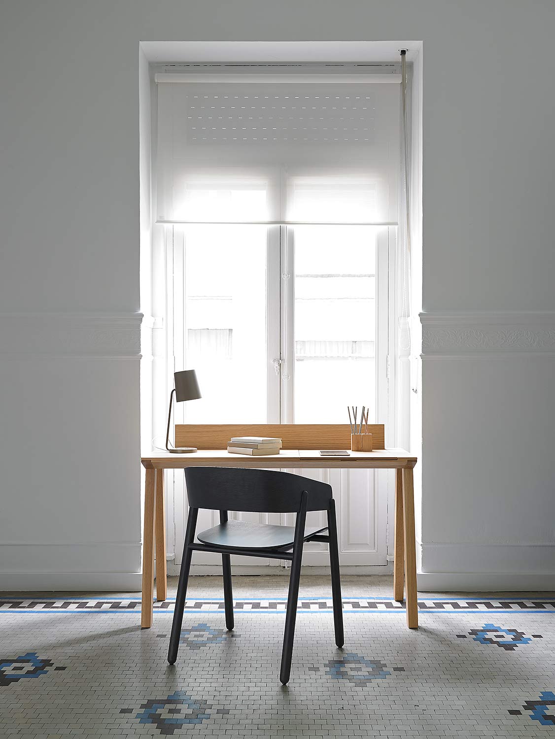 Punt Ernest Design Sekretaer