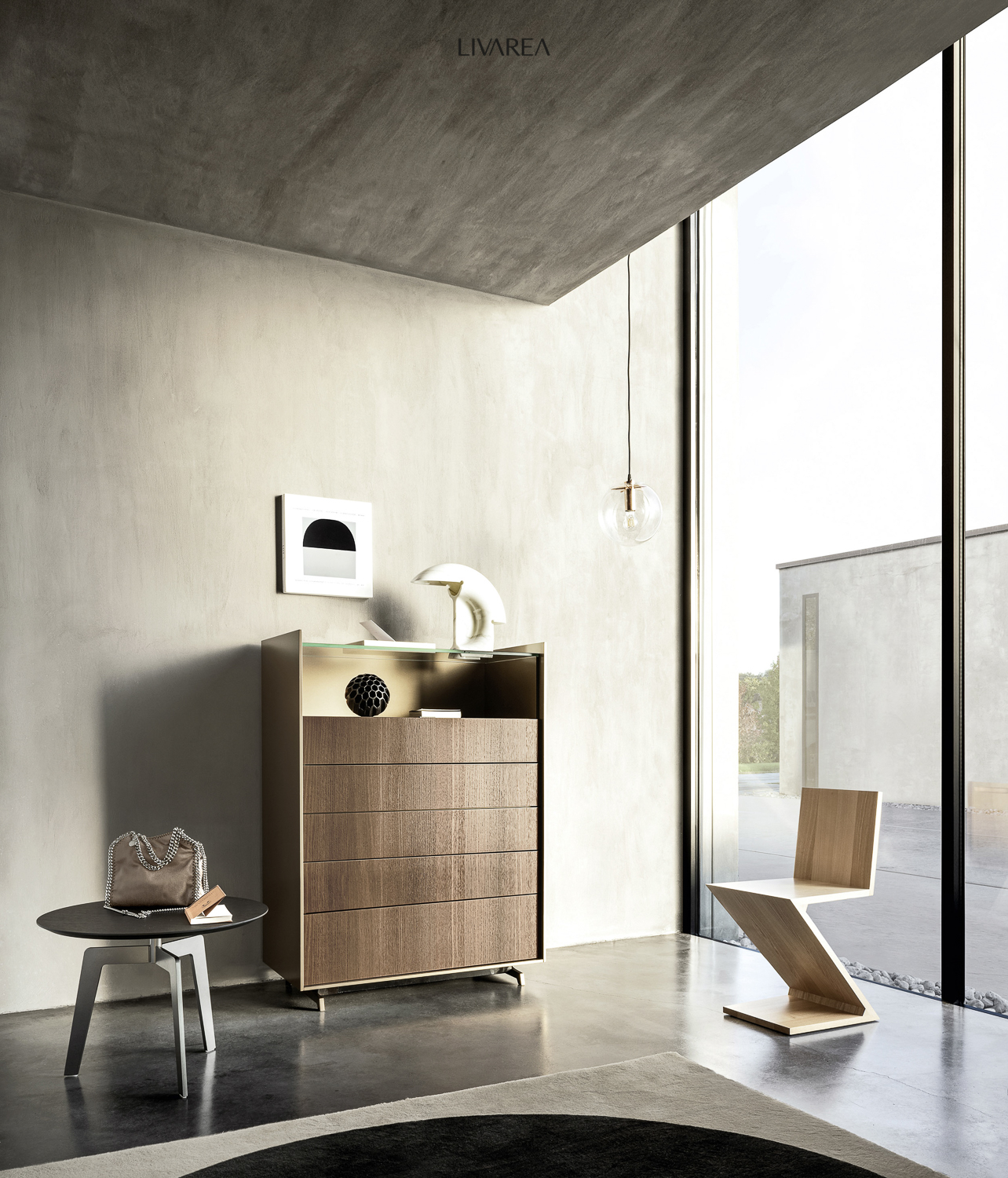 Großes Ankleidezimmer mit begehbarem Eckschrank led beleuchtung vertikal glastueren sehr viel stauraum zusaetzliche schraenke on top Großes Ankleidezimmer mit begehbarem Eckschrank led beleuchtung vertikal glastueren sehr viel stauraum zusaetzliche schraenke on top