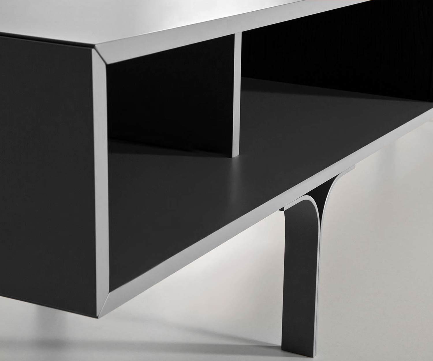 al2 Mobius 005 Design TV Design Lowboard mit Schubladenfront und drei offenen Fächern