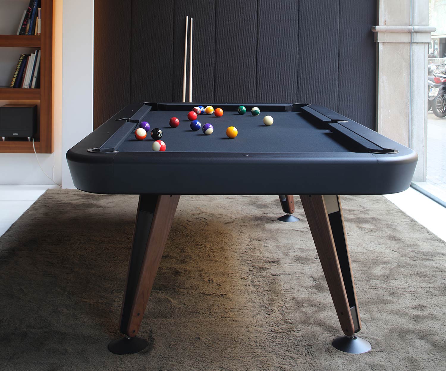RS Barcelona Billiard table diagonal with wooden steel legs