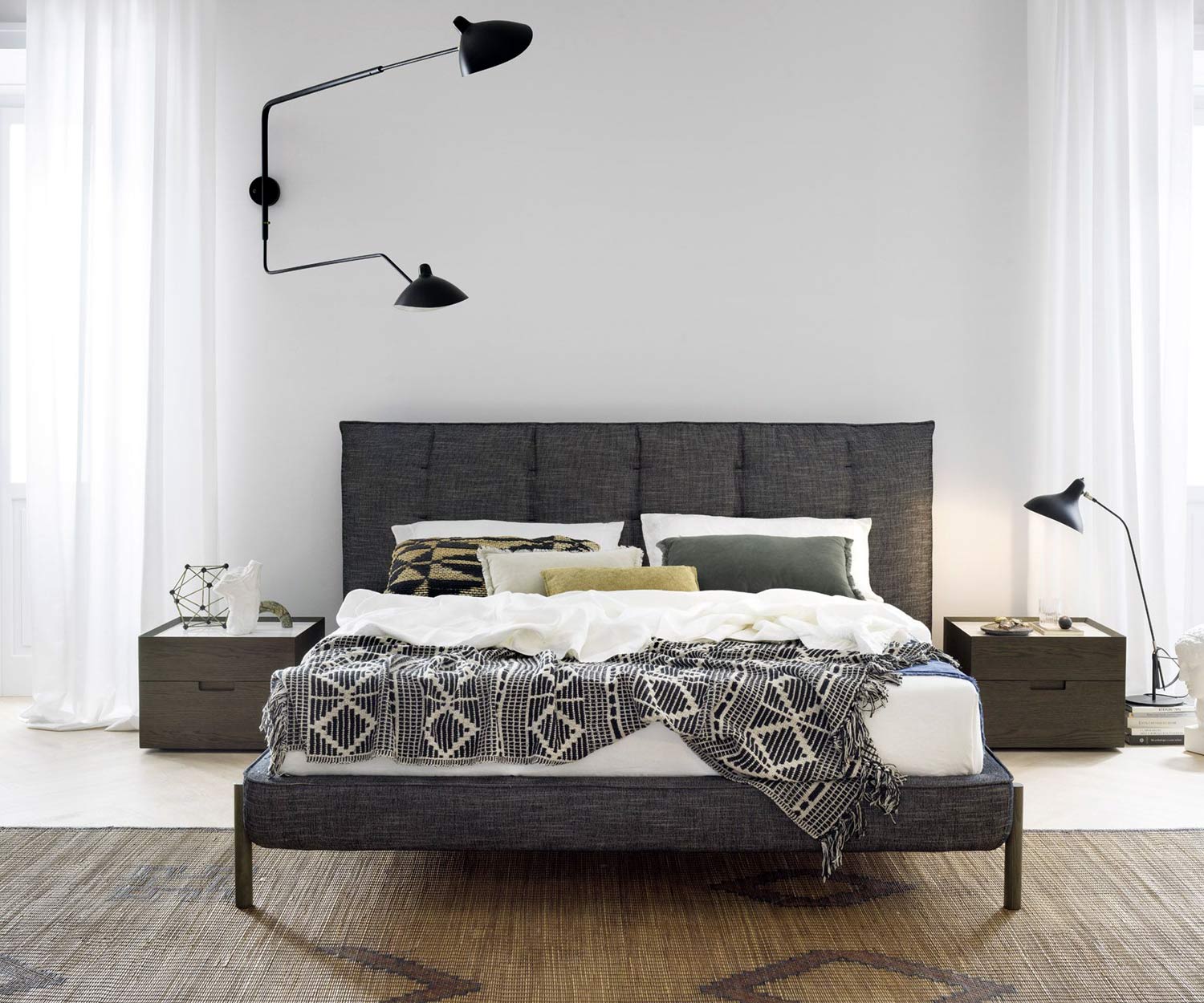 Exklusives Novamobili Design Bett Tufte im Schlafzimmer