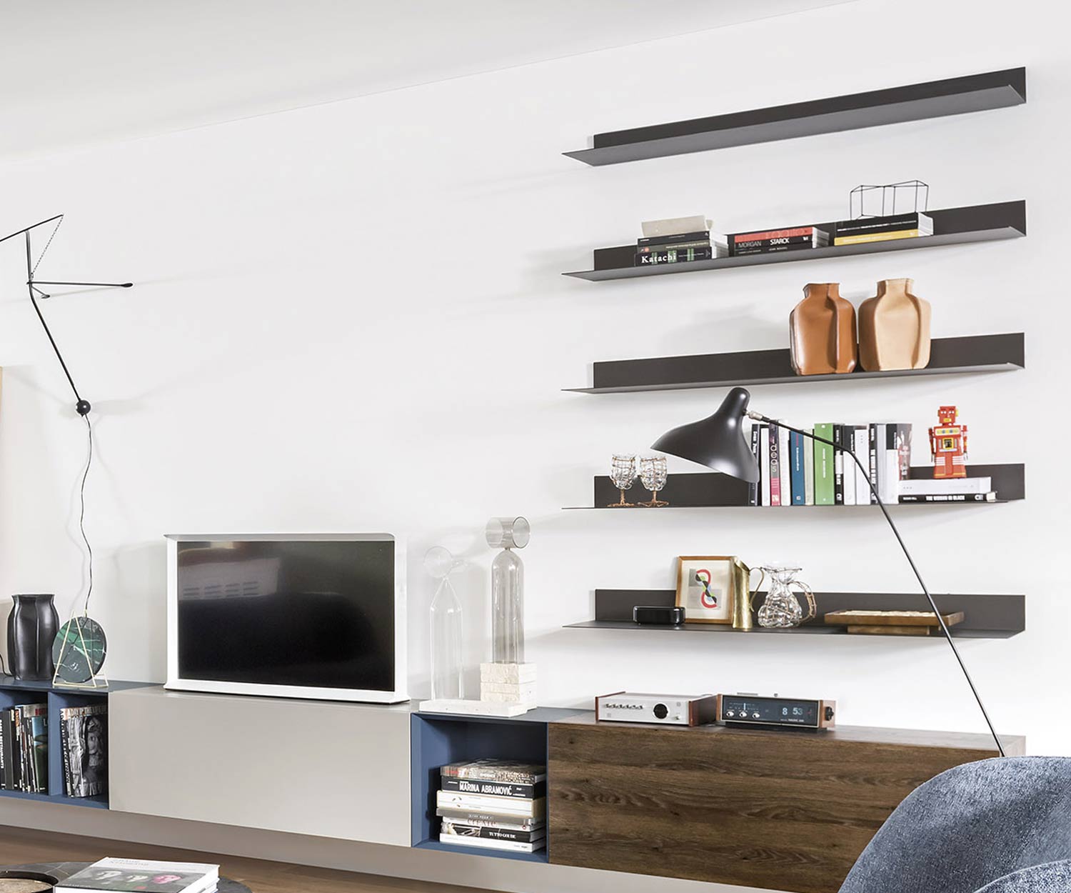 High-quality Novamobili Ellie wall shelf