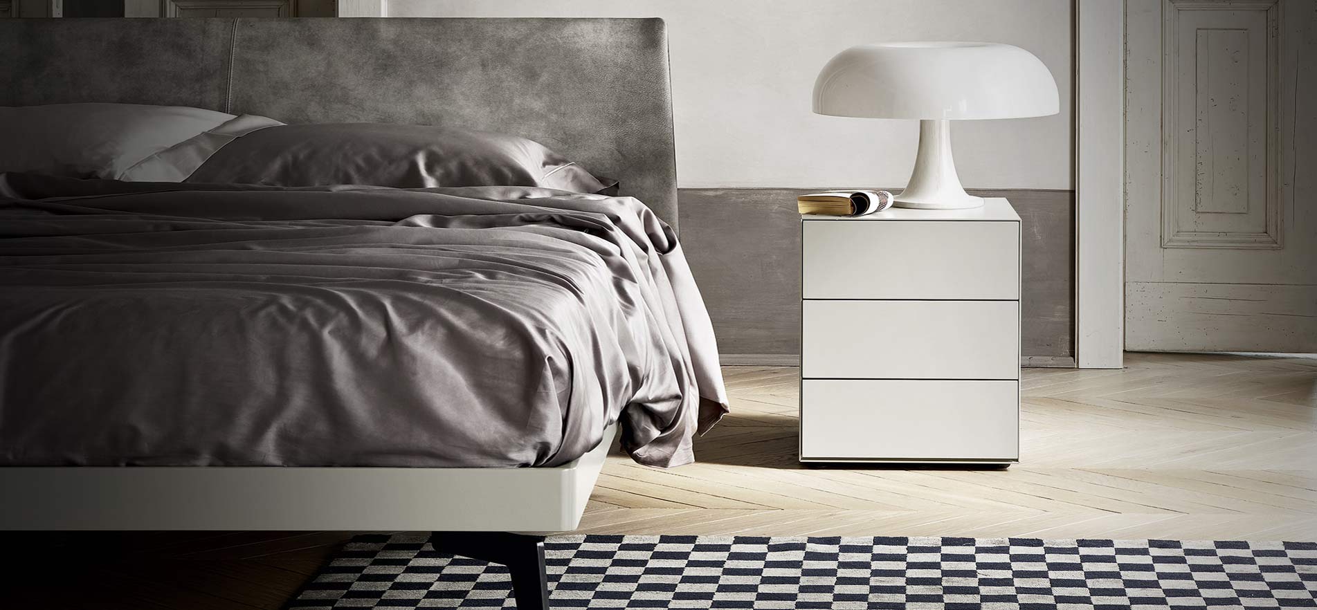 Design bedside cabinets