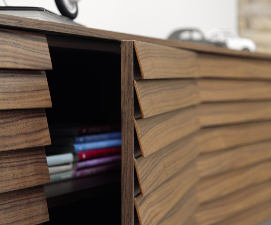 High-quality Punt Sussex sideboard door open slatted front walnut