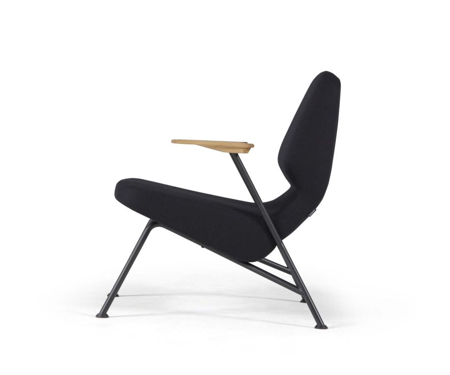 Prostoria Oblique armchair metal frame in black