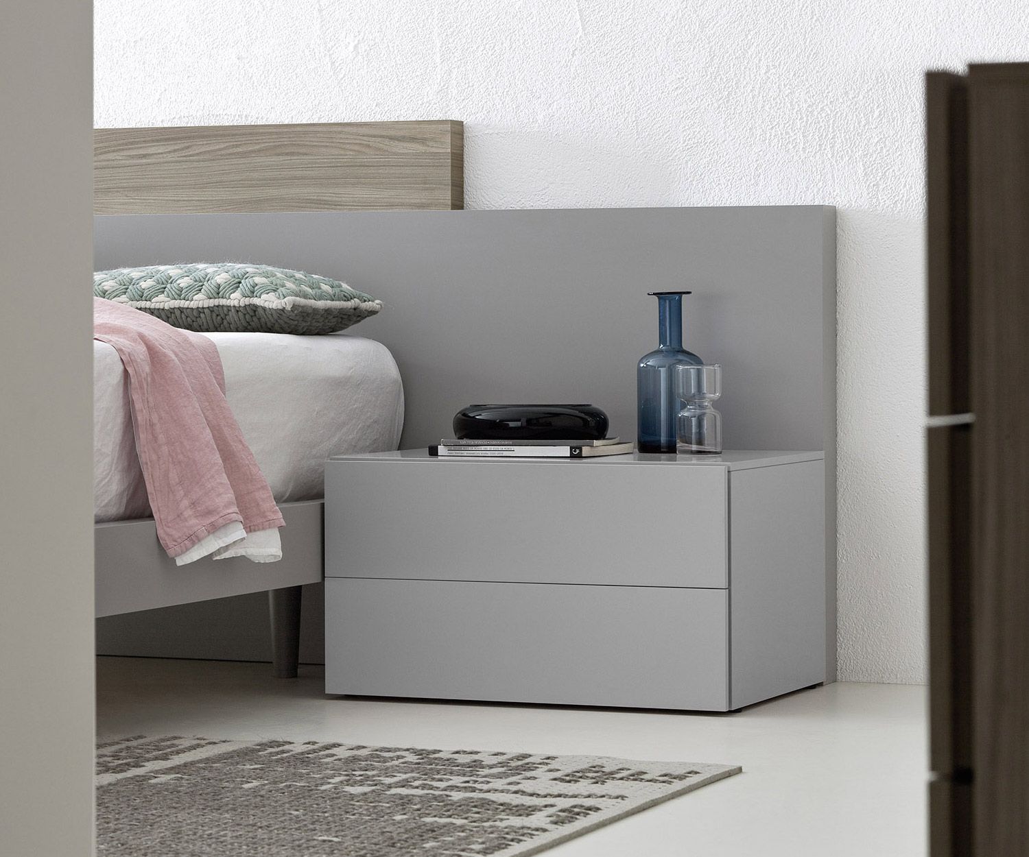 Novamobili Easy bedside cabinet 2 drawers light grey matt