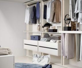 High-quality dressing room Luxury white walk-in wardrobe
