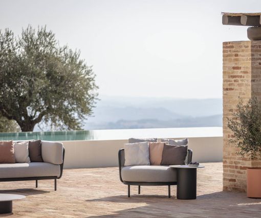 Modern Todus Baza Round Designer Lounge with grey cover