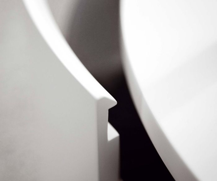 Exclusive Novamobili Allout side table with drawer in detail