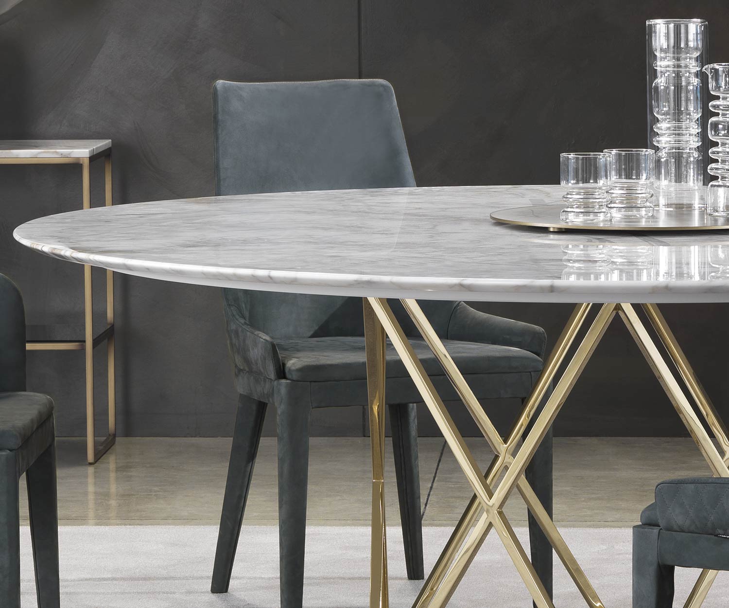 Design noble dining table Calacatta gold marble detail table top frame